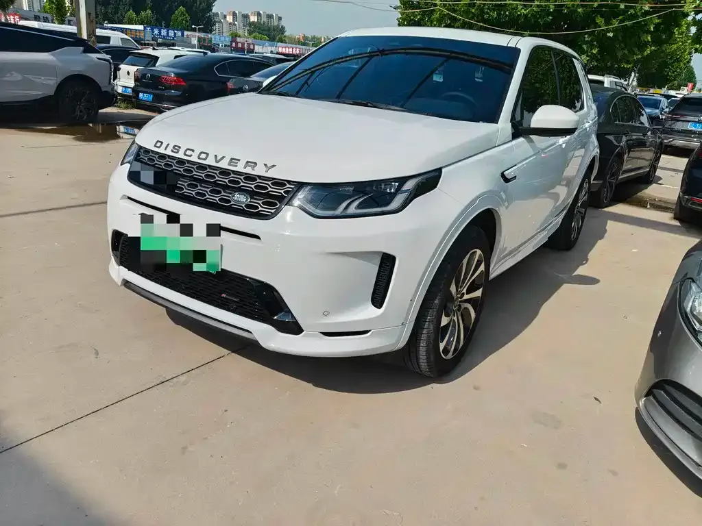 Land Rover Discovery Sport Hybrid — фото 1