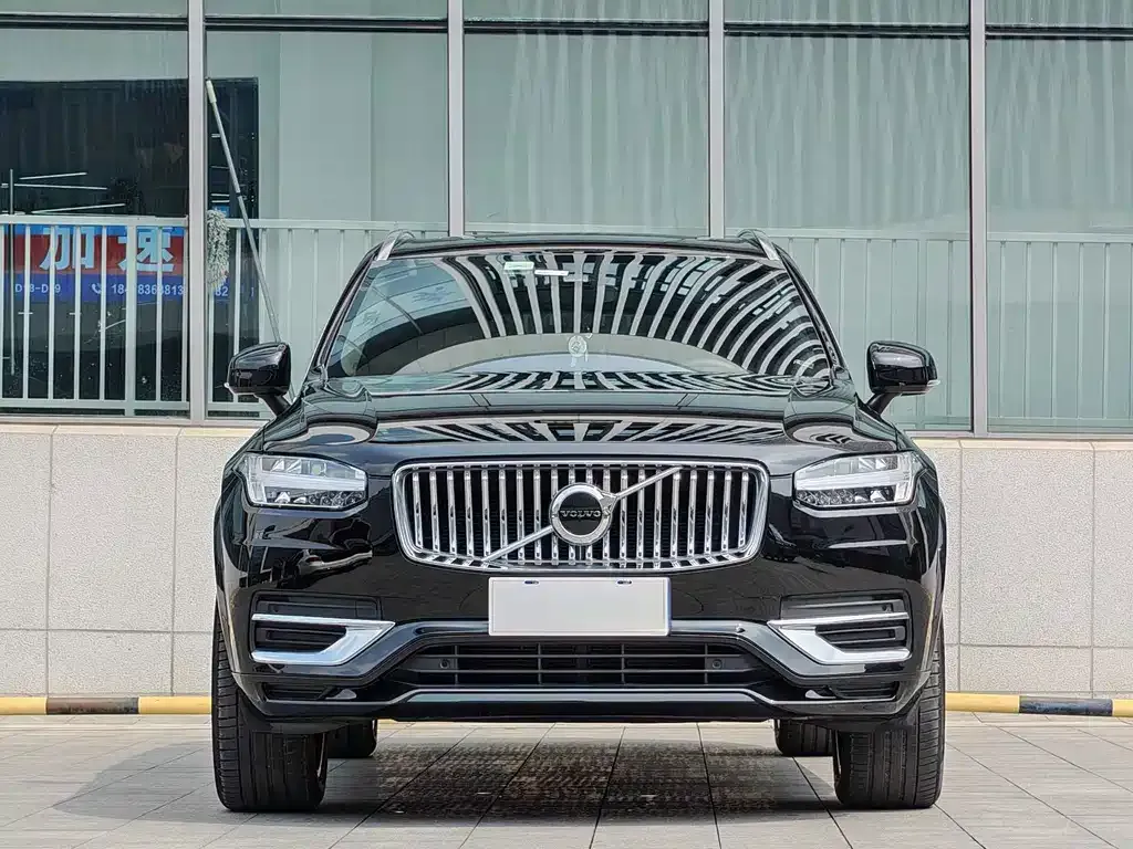 Volvo XC90 — фото 3