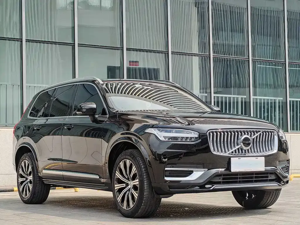 Volvo XC90 — фото 4