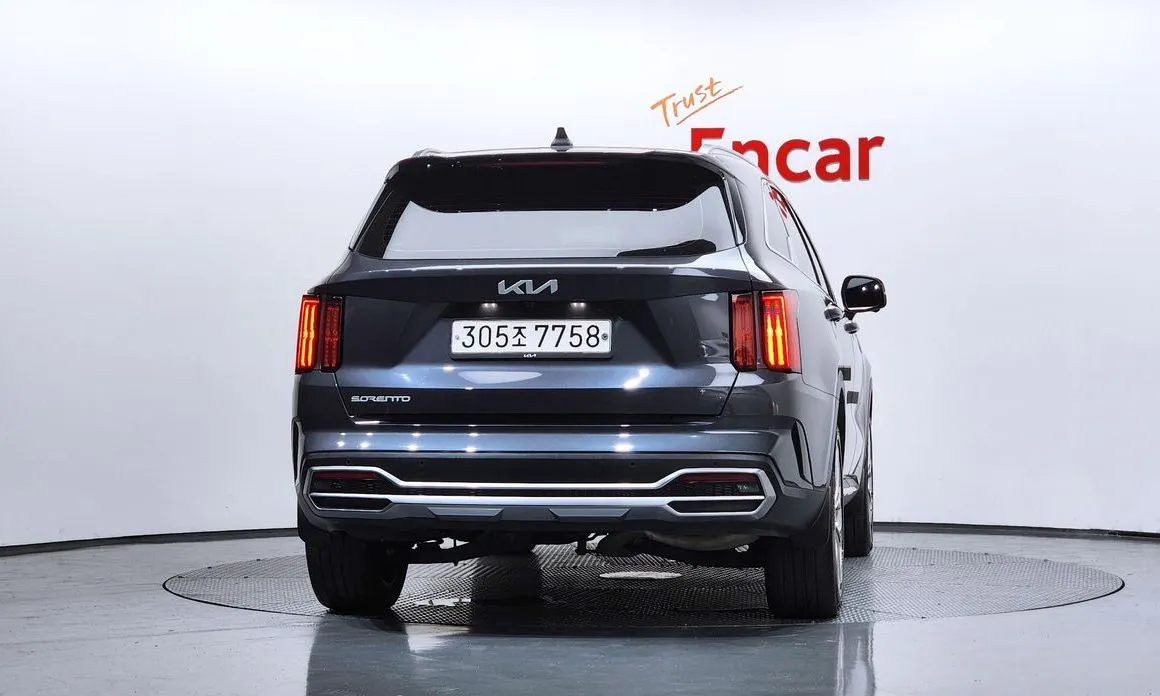 Kia Sorento — фото 5
