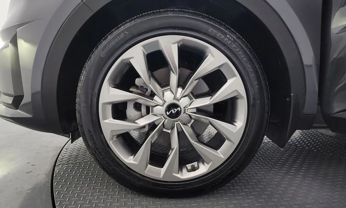 Kia Sorento — фото 8
