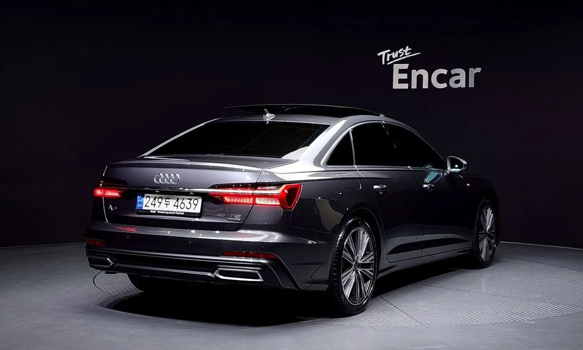 Audi A6 — фото 7