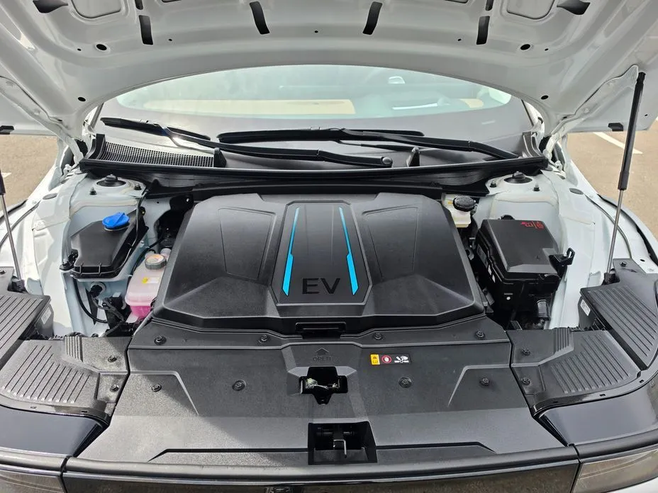 Hyundai Ioniq5 — фото 3