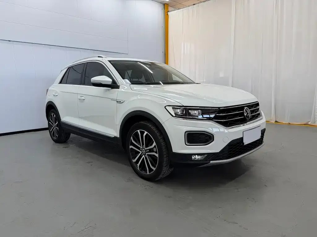 Volkswagen T-Roc — фото 4