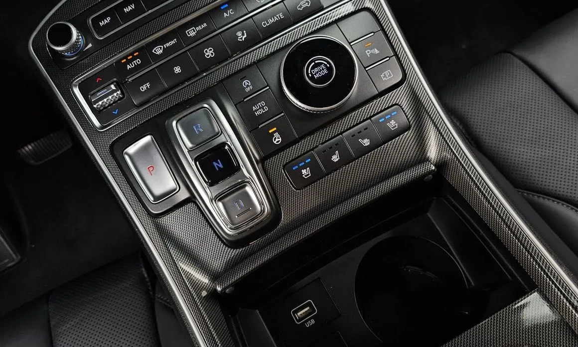 Hyundai Santafe — фото 3