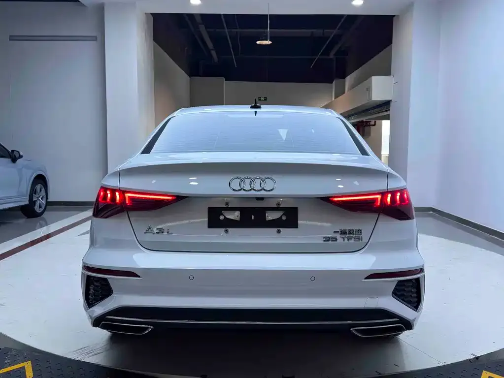 Audi A3 — фото 5