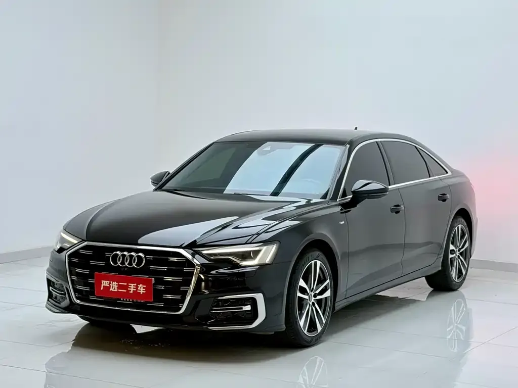 Audi A6L — фото 1