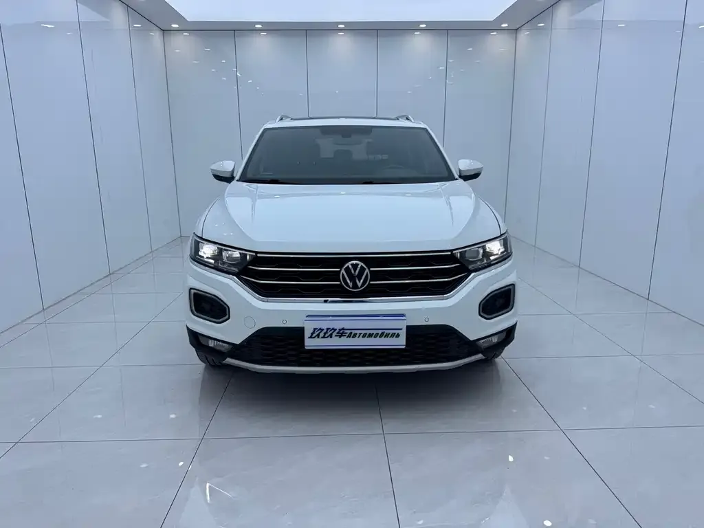 Volkswagen T-Roc — фото 5