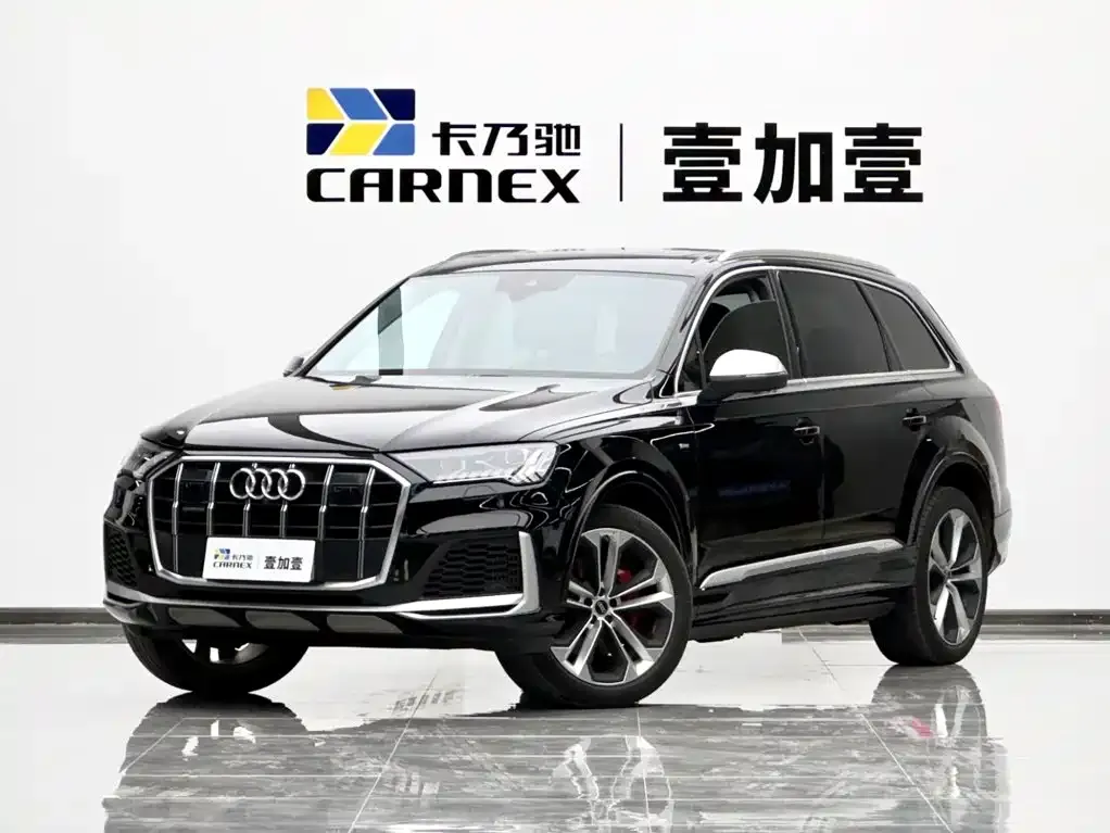 Audi Q7 — фото 1