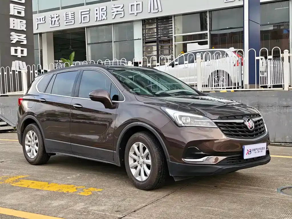 Buick Envision Plus — фото 5