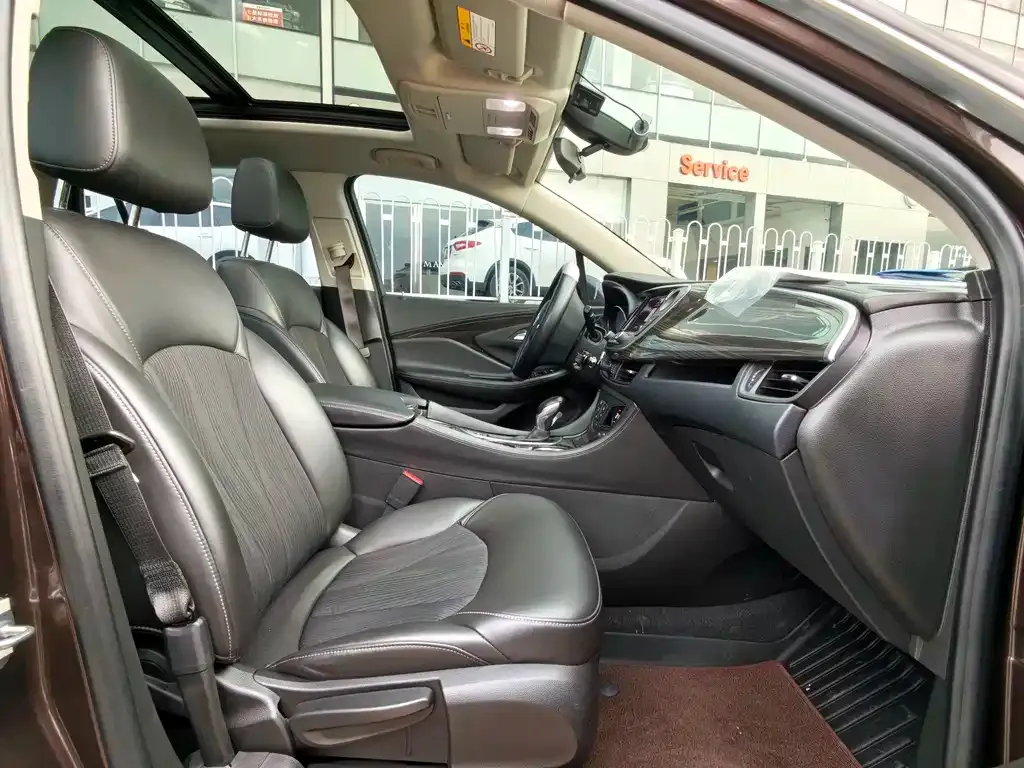 Buick Envision Plus — фото 4