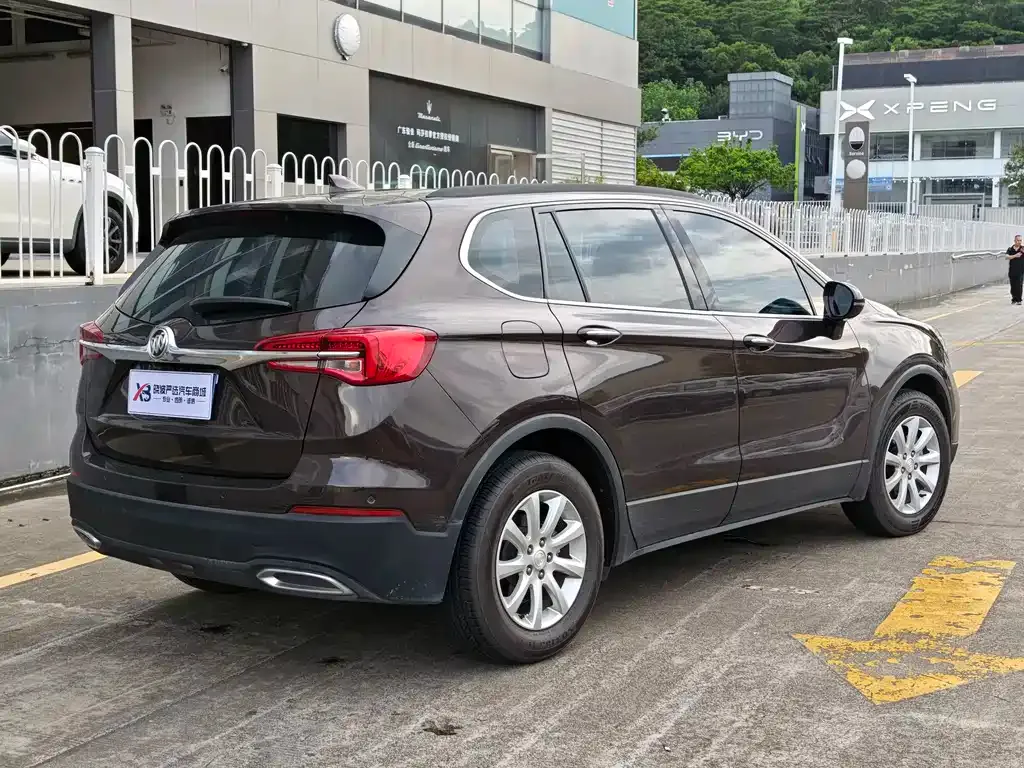 Buick Envision Plus — фото 6