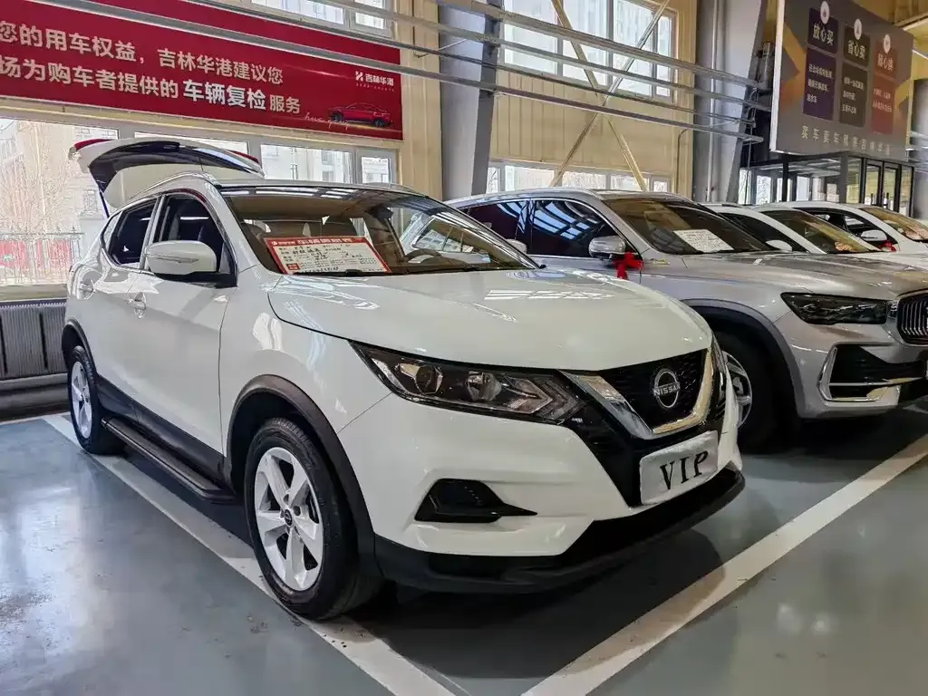 Nissan Qashqai — фото 6
