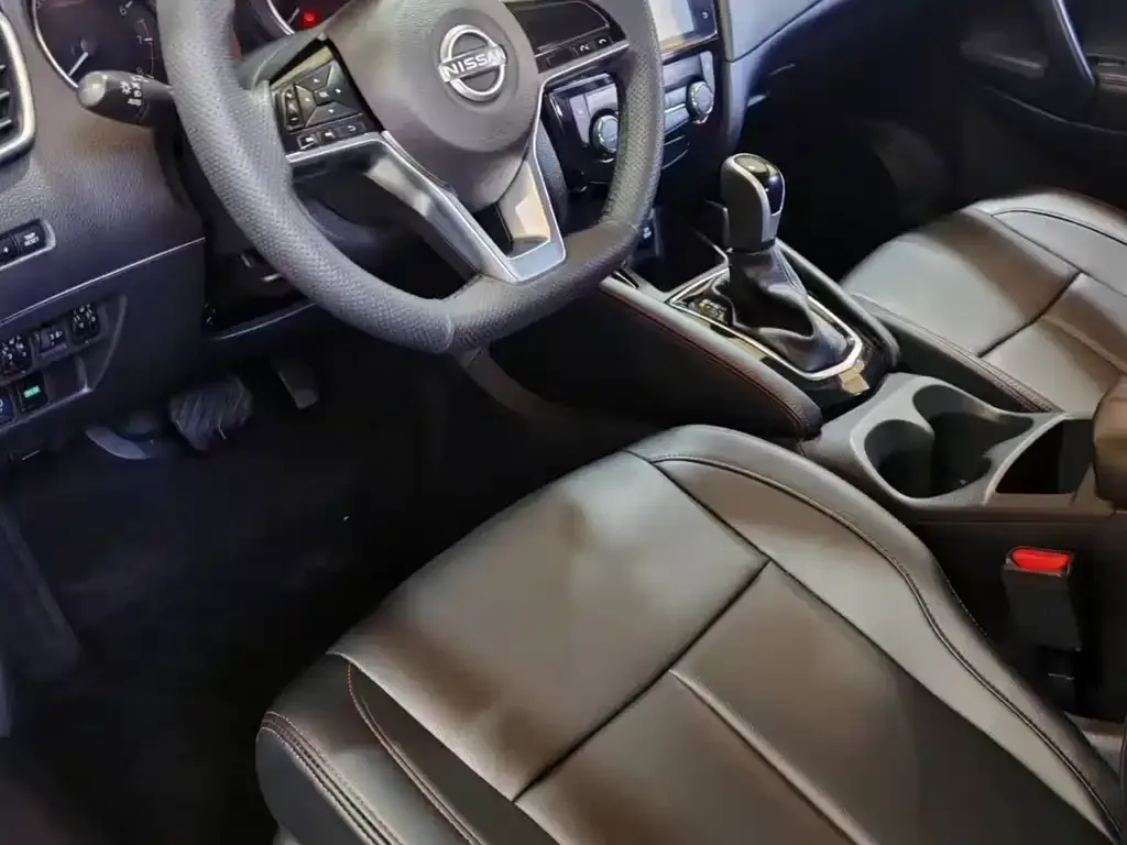 Nissan Qashqai — фото 4