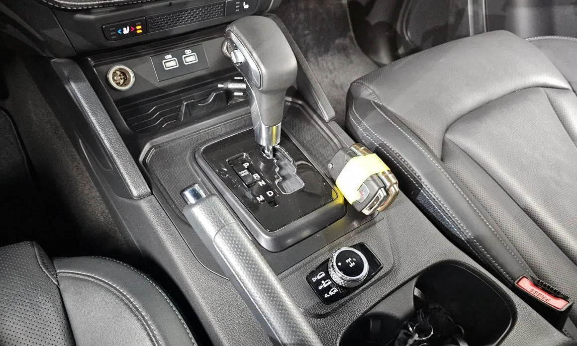 KG Mobility (Ssangyong) Rexton — фото 2