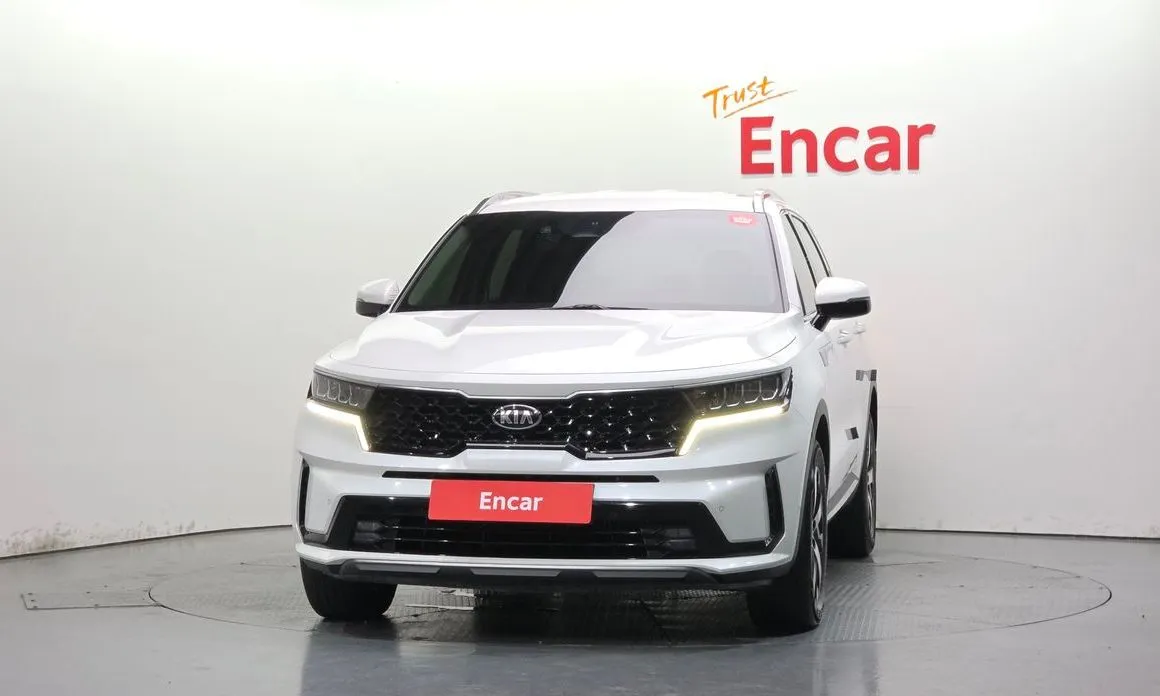 Kia Sorento — фото 6
