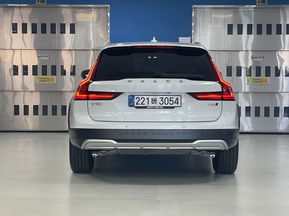 Volvo V90 — фото 3