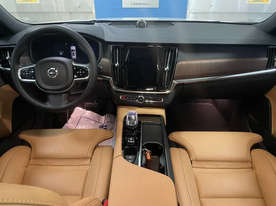 Volvo V90 — фото 10