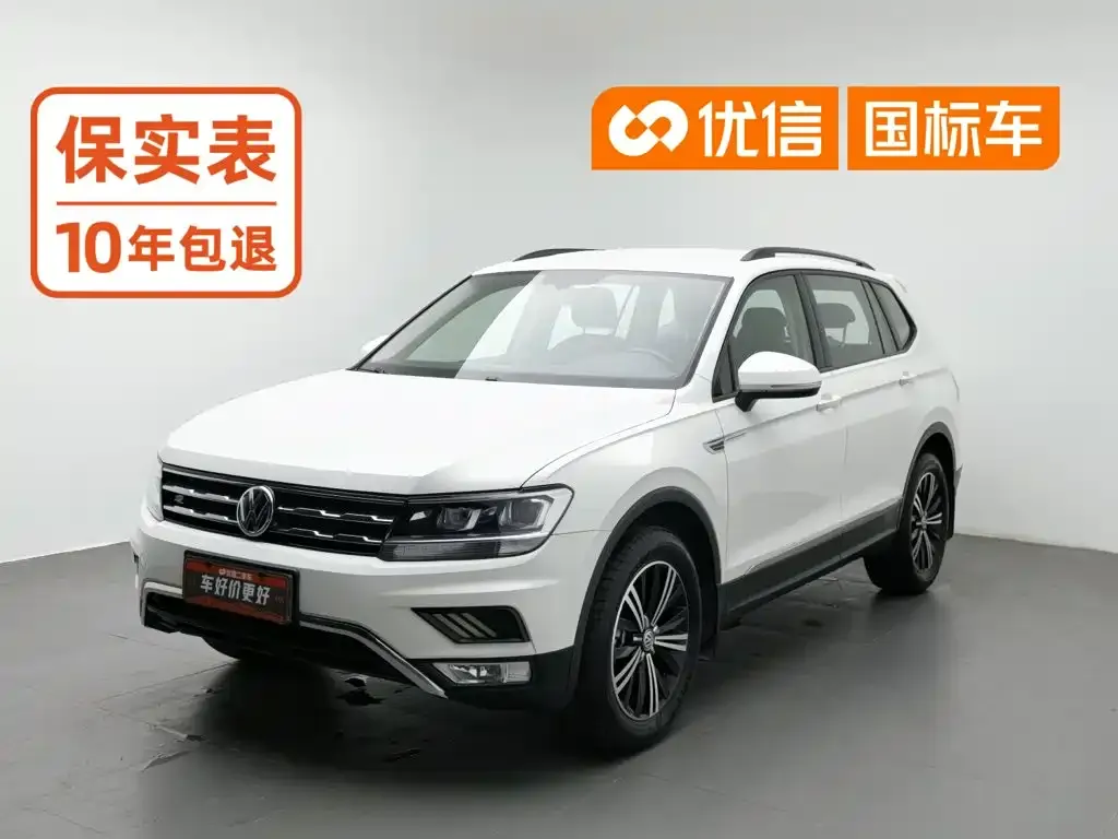 Volkswagen Tiguan L — фото 1