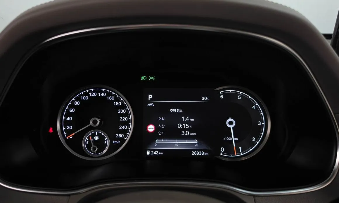 Genesis GV80 — фото 10