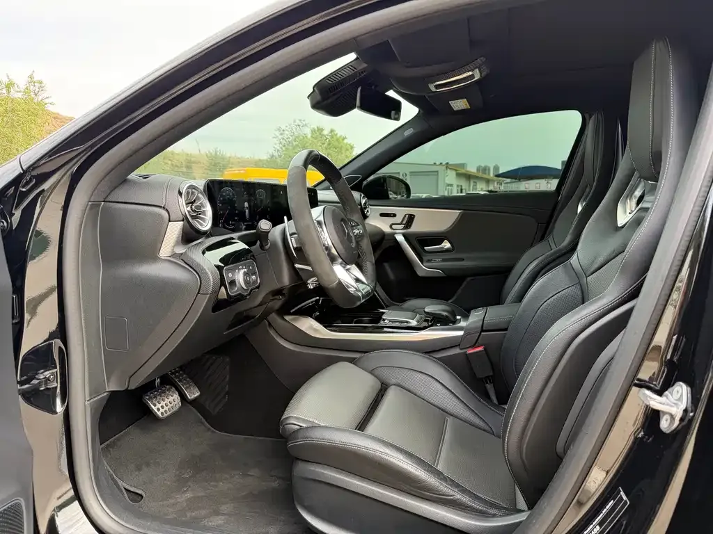Mercedes-Benz A-Class AMG (Import) — фото 4