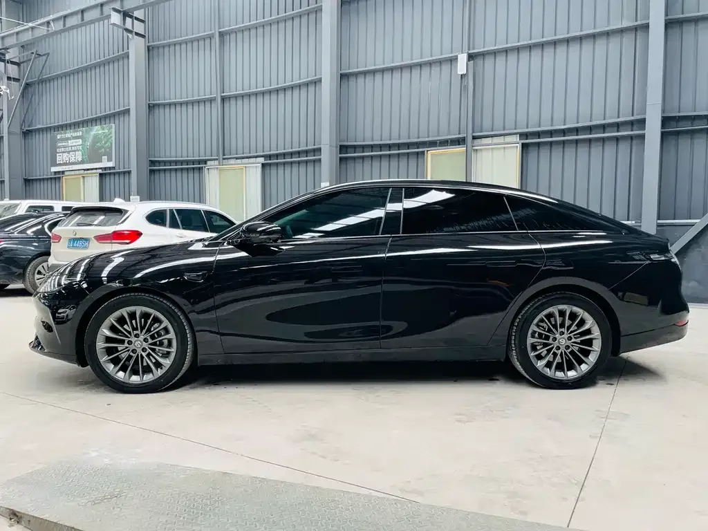 Leapmotor C01 — фото 10