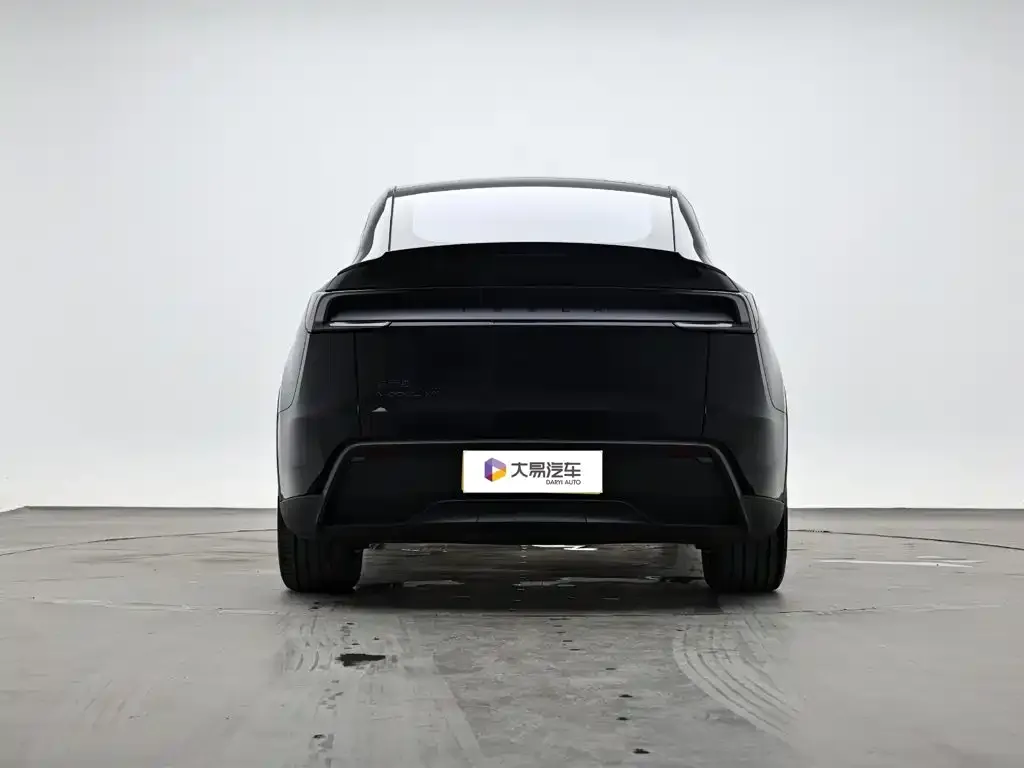 Tesla Model Y L — фото 3