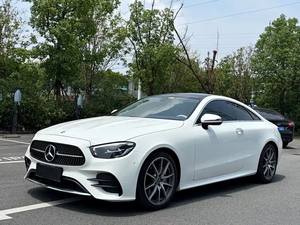 Mercedes-Benz E-Class (Import) — фото 1