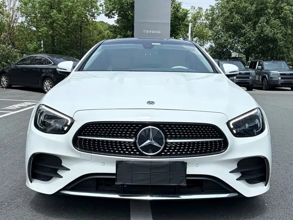Mercedes-Benz E-Class (Import) — фото 10