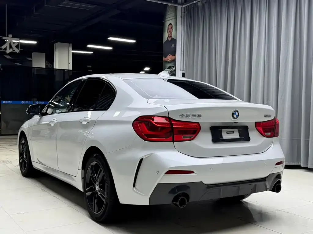 BMW 1 Series — фото 10
