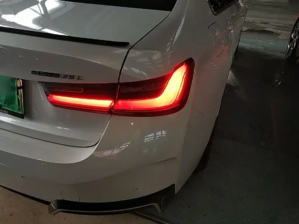 BMW i3 — фото 2