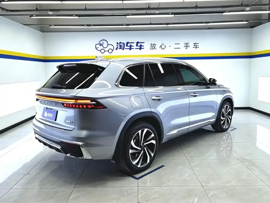 Geely Xingyue L — фото 4
