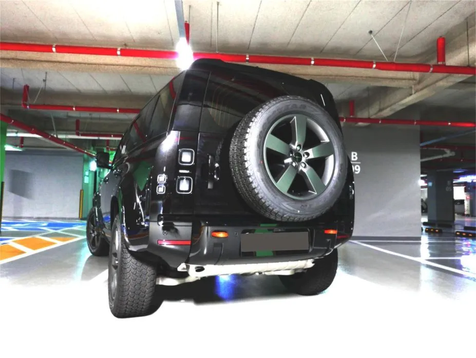 Land Rover Defender — фото 4