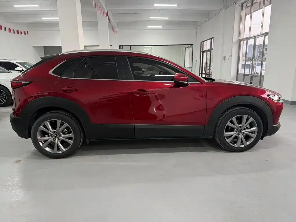 Mazda CX-30 — фото 2