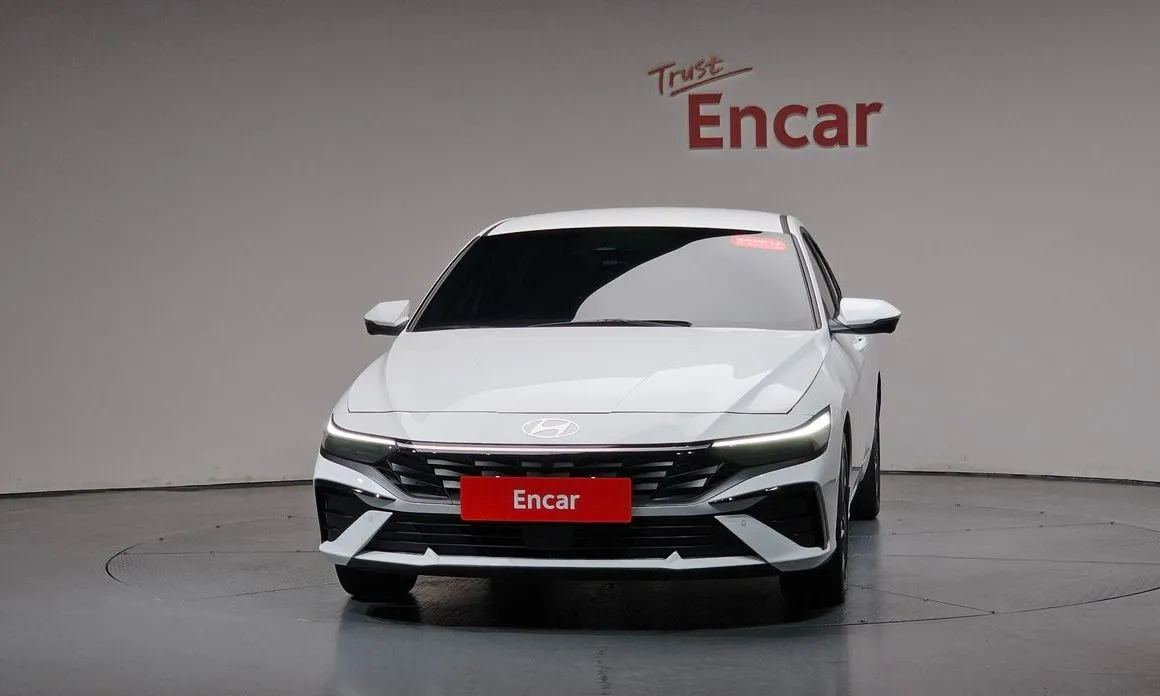 Hyundai AVANTE — фото 3