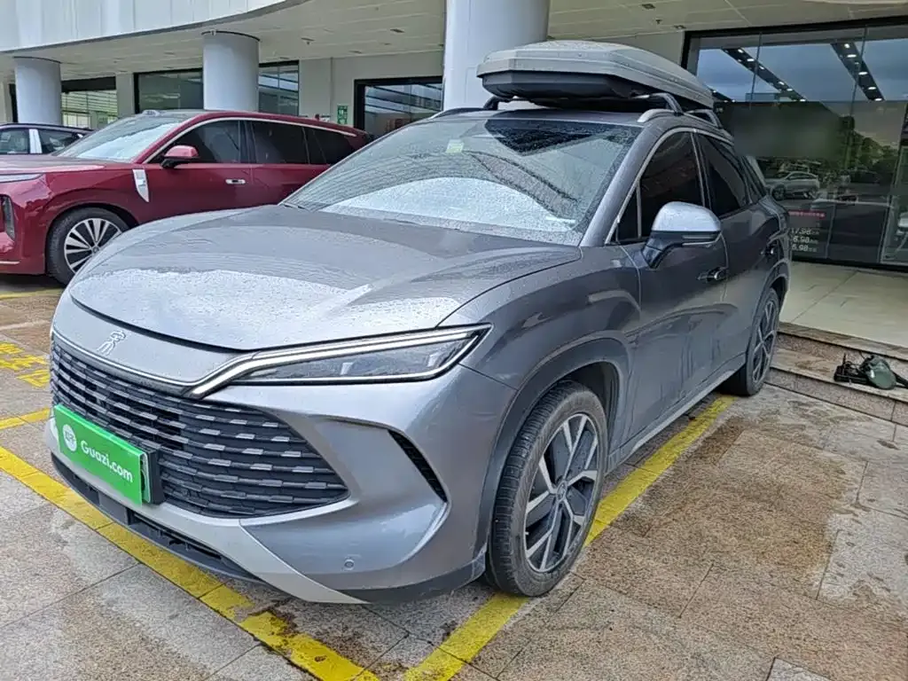 BYD L DM-i — фото 9