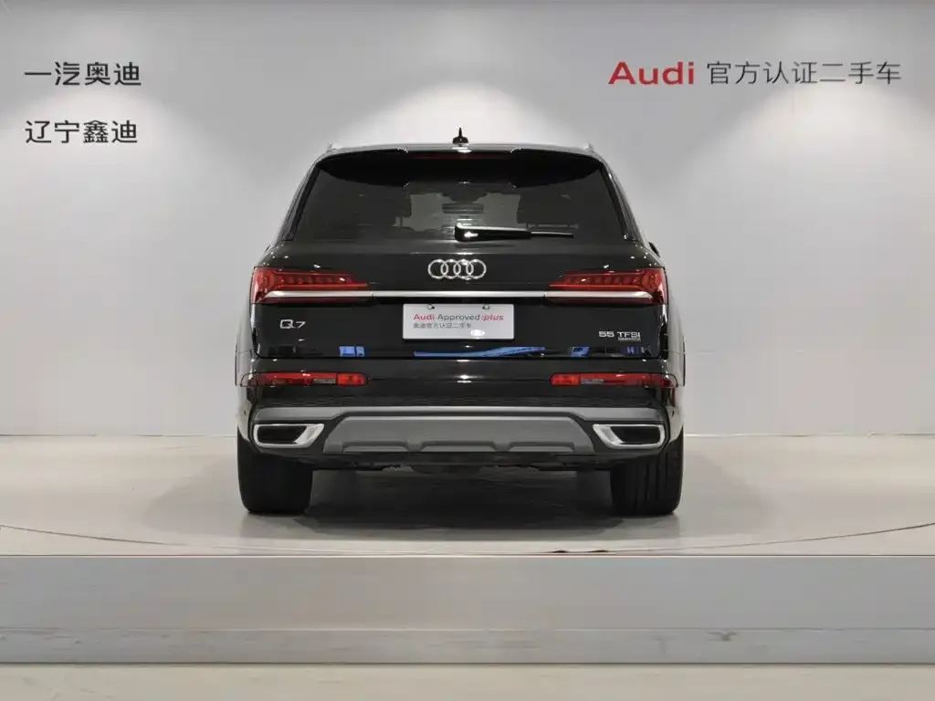 Audi Q7 — фото 3