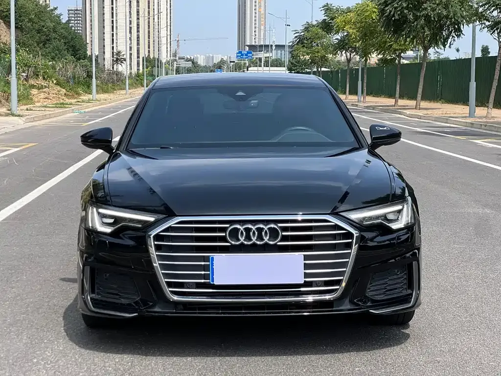 Audi A6L — фото 8