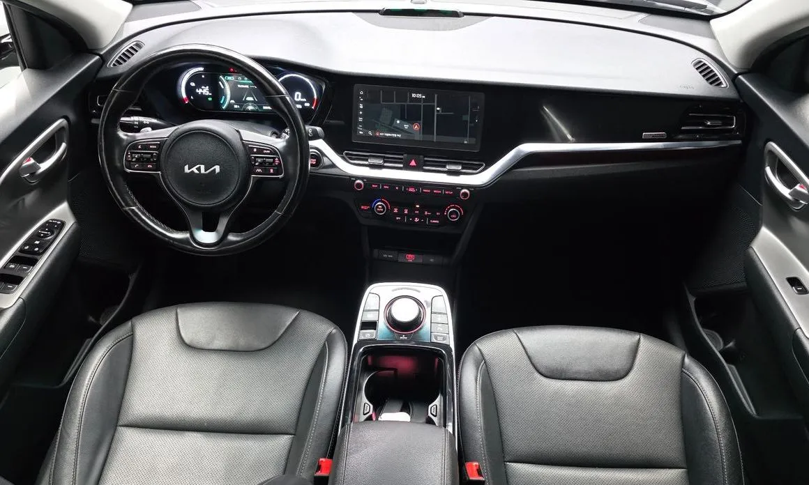 Kia Niro — фото 8