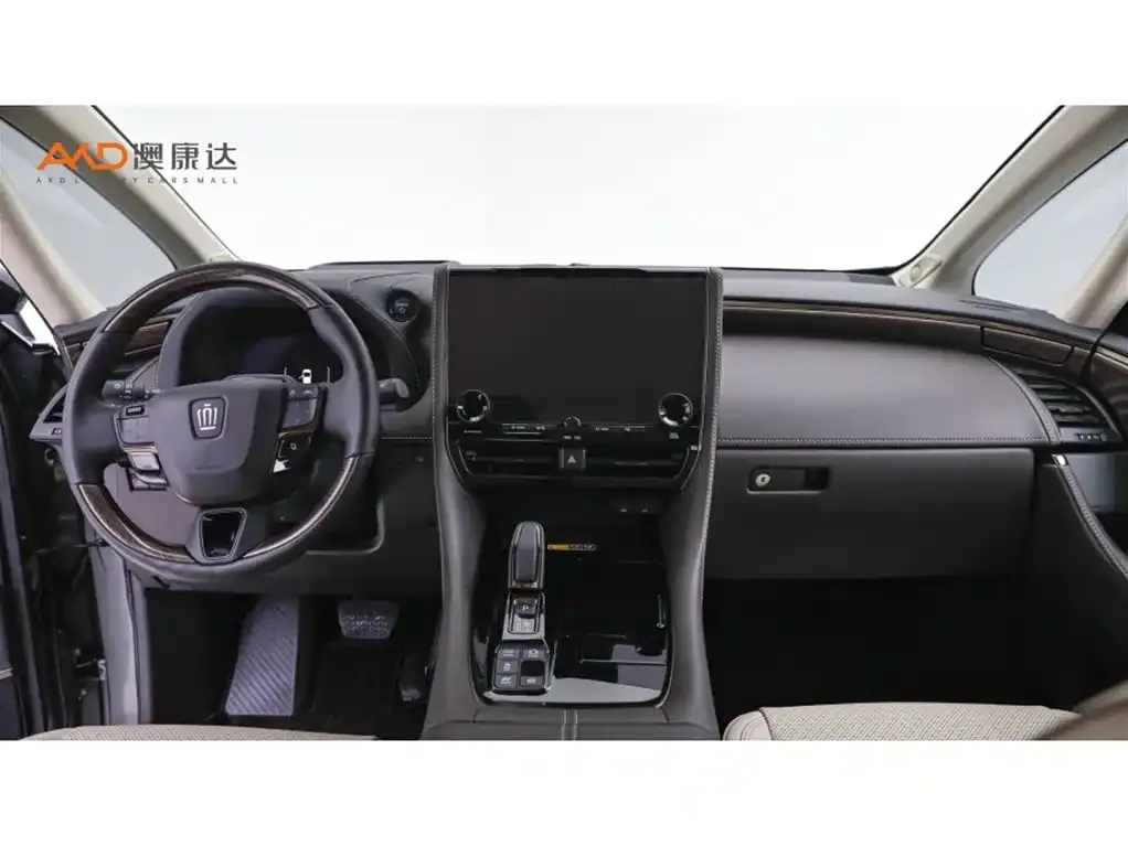Toyota Vellfire — фото 6