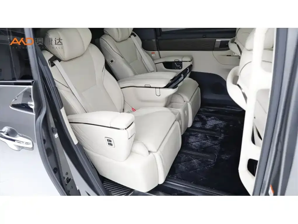 Toyota Vellfire — фото 3