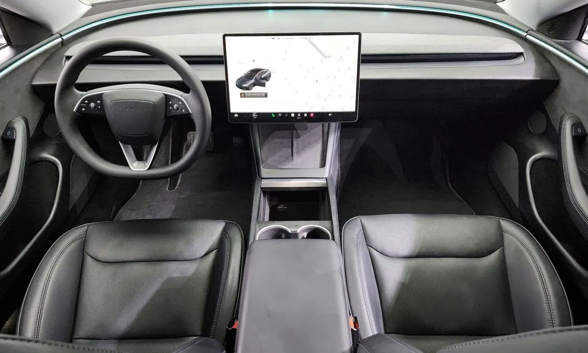 Tesla Model 3 — фото 8