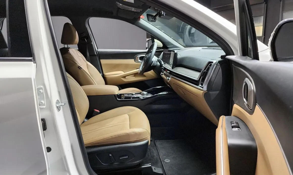 Kia Sorento — фото 7