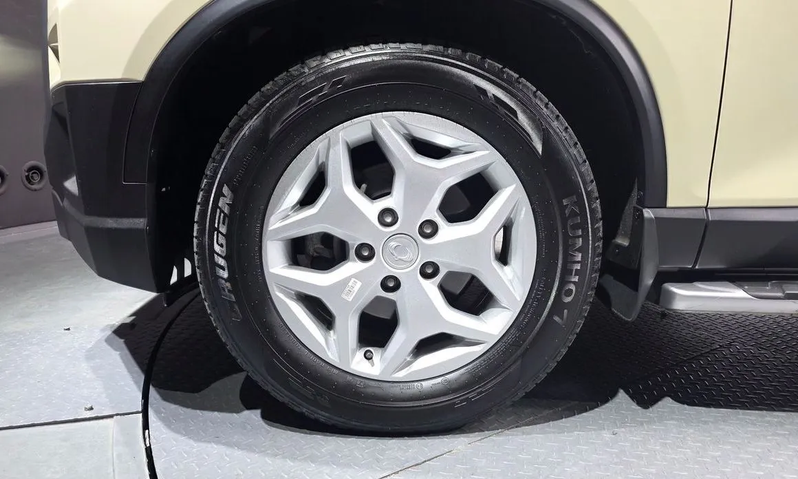 KG Mobility (Ssangyong) Rexton — фото 7