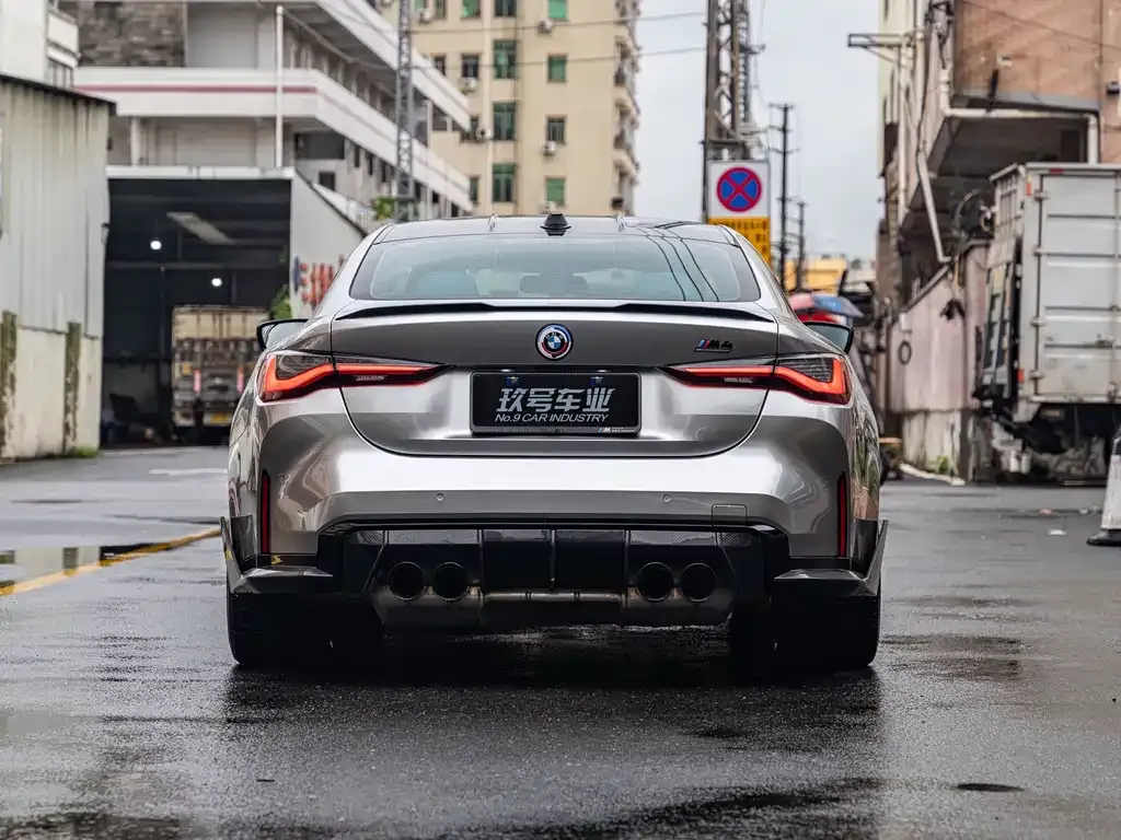 BMW M4 — фото 8
