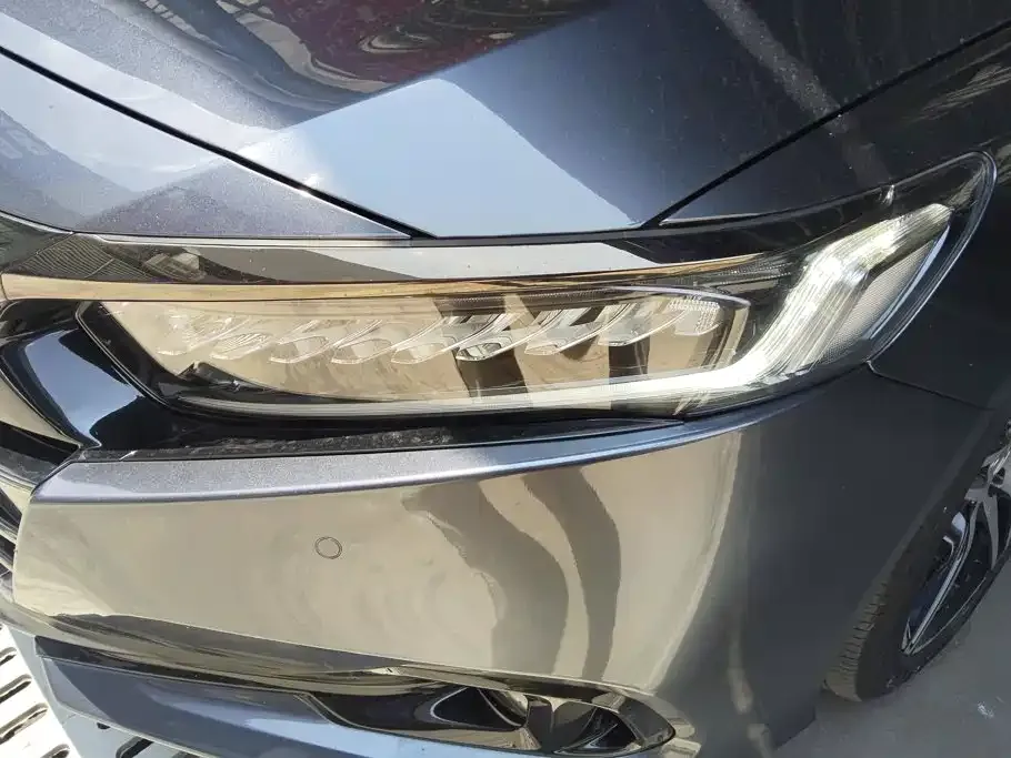 Honda Accord — фото 9