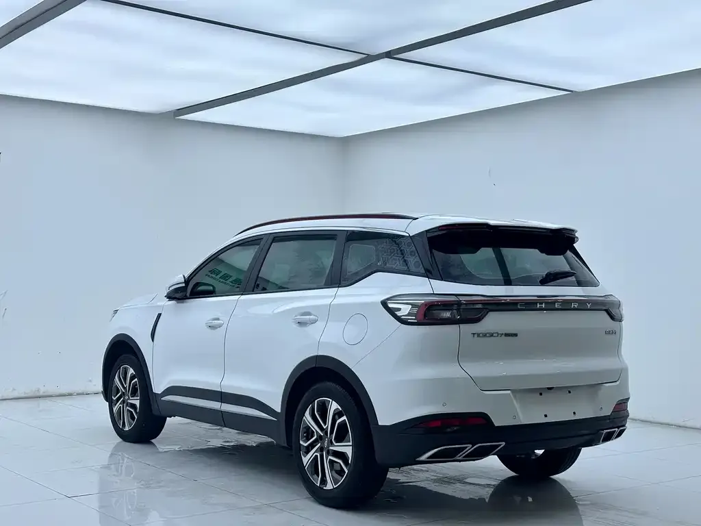 Chery Tiggo 7 PLUS — фото 9