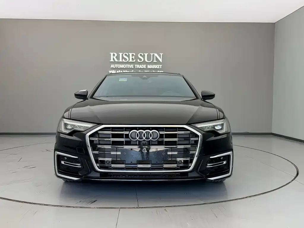 Audi A6L — фото 10