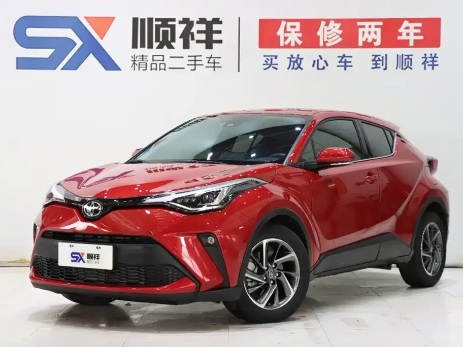 Toyota C-HR — фото 1