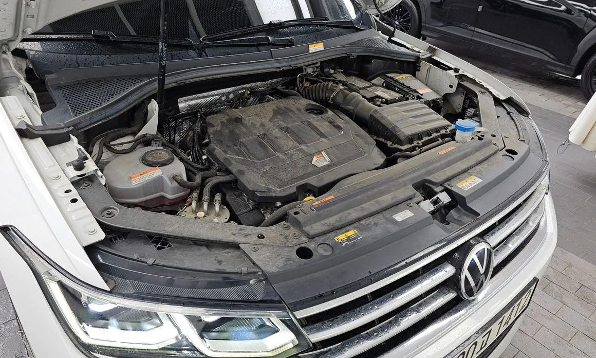 Volkswagen Tiguan — фото 9
